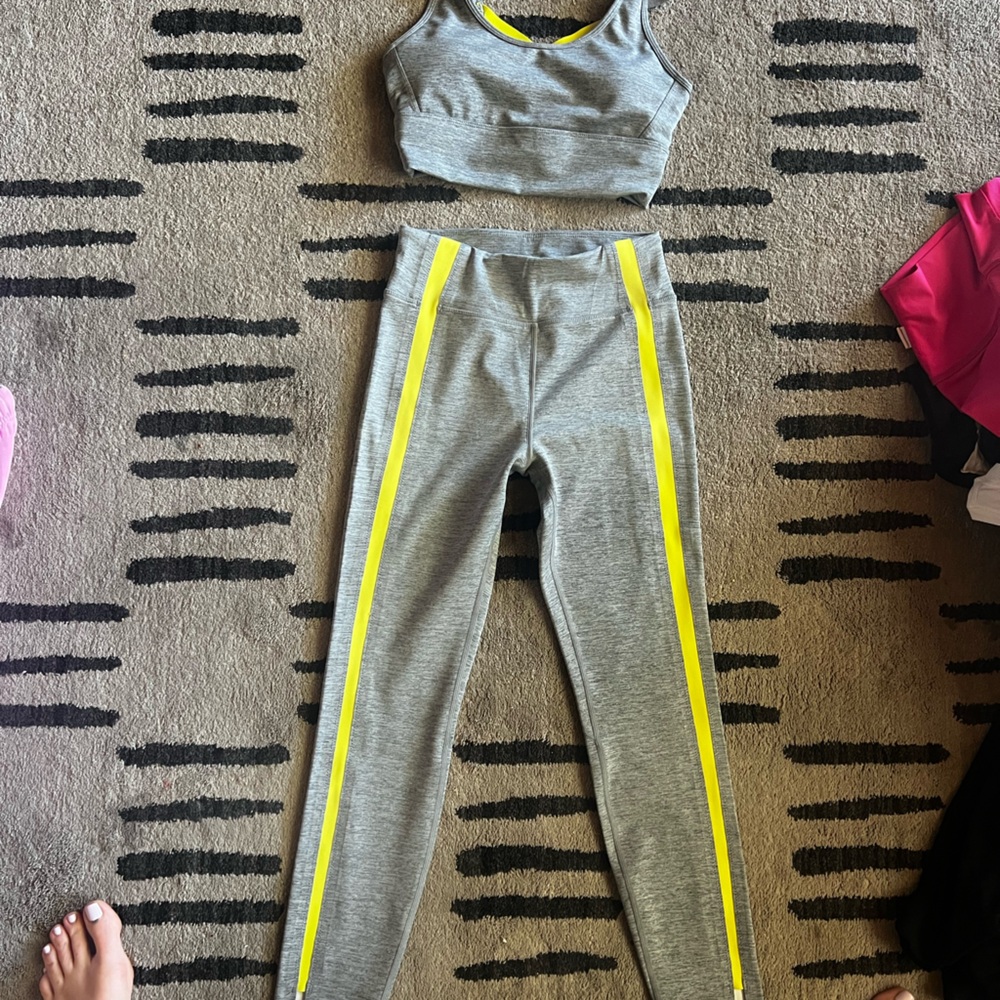 Zyia Active Set - image 1